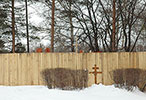 Часовню начали строить рядом с крестом, поставленным в память о преподобном Герасиме Вологодском