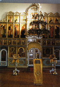 Иконостас Александро-Невского храма