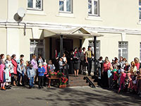 Начало занятий в воскресной школе Архиерейского подворья Воскресенского собора г. Череповца. Фото 2015 г.