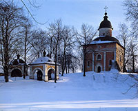 Кирилло-Белозерский монастырь. Церковь Иоанна Предтечи (1531-1534), каменная палатка над деревянной кельей Кирилла Белозерского