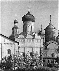 Спасо-Прилуцкий монастырь. Церковь Введения. Фото 1970-х гг.