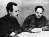 Председатель ГКО В.Г. Жаворонков и командующий 50-й армией генерал-лейтенант И.В. Болдин в дни обороны Тулы. 1941 г.