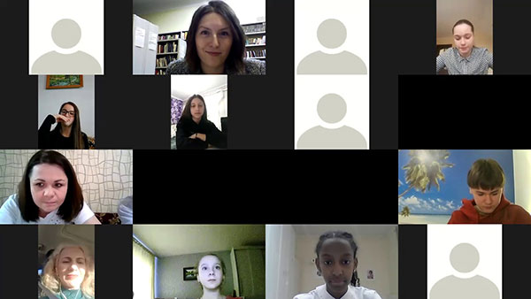 Онлайн-концерт французской песни и поэзии состоялся в Вологодской областной библиотеке