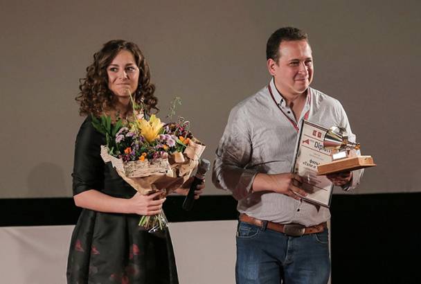 Режиссер фильма «Тэли и Толи» Александр Амиров  и актриса Нуца Хубулава.