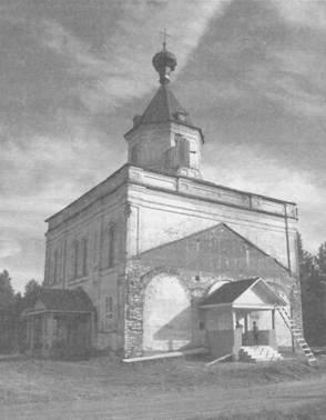 Пермасская Крестовоздвиженская церковь. Фото Марины Сорокиной