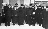 Епископ Вологодский и Череповецкий Гавриил (Огородников) в Череповце (сидит). Около 1955-1960 годов