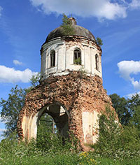 Церковь Илии Пророка, д. Фенчиково Бабаевского района. Фото 2010 г.