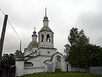 Церковь Покрова Пресвятой Богородицы в д. Аксеново. Построена в 1782 г.