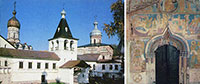 
Музей фресок Дионисия
Церковь Благовещения (1531 –1534), колокольня (XVII в.), собор Рождества Богоматери (1490) и фреска западного портала Рождественского собора (1500–1502)
