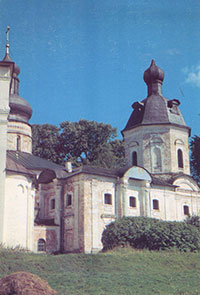 Кирилло-Белозерский монастырь. 1397-1997 гг. 
Церковь прп. Кирилла Белозерского.
Фото С. Куликова.
