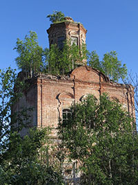 Церковь Тихвинской Иконы Божией Матери в бывшей Богородицкой Тихвинской мужской пустыни (ныне с. Стрига Великоустюгского р-на). Фото Е. Швецовой, 2013 г.