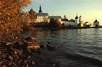 Вид на Горицкий монастырь с берега реки Шексны