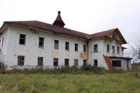 Братский корпус Дионисиево-Глушицкого монастыря. Фото 2011 г.