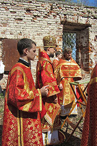 На месте, где сейчас находится храм Спаса Нерукотворного, был монастырь, основанный в XVI в. преподобным Игнатием Ломским. Фото 2015 г.