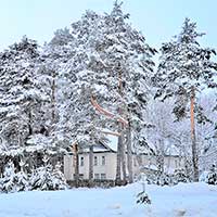 Редакция газеты «Волна» в с. Липин Бор, ул. Лесная, д. 17. Дата съемки: 2018 г. Автор фотографии: Валентина Барабанова