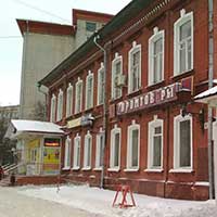Здание на улице Батюшкова, на втором этаже которого проходил судебный процесс по делу об убийстве Николая Рубцова