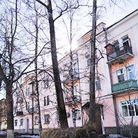 Дом № 2 на ул. Зосимовской. Автор фотографии: Анастасия Кочнева. Дата съемки: 4 апреля 2021 г.