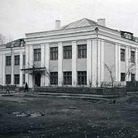 Старое здание школы № 5 г. Вологды по ул. Пирогова, 43