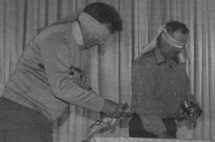 «Самый хозяйственный» – так называлось очередное задание в конкурсной программе «Coma muzik». Фото автора.