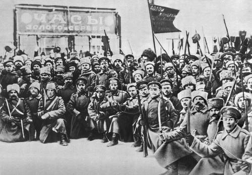 Контрольная работа: Октябрь 1917 года: большевистский заговор или народная революция