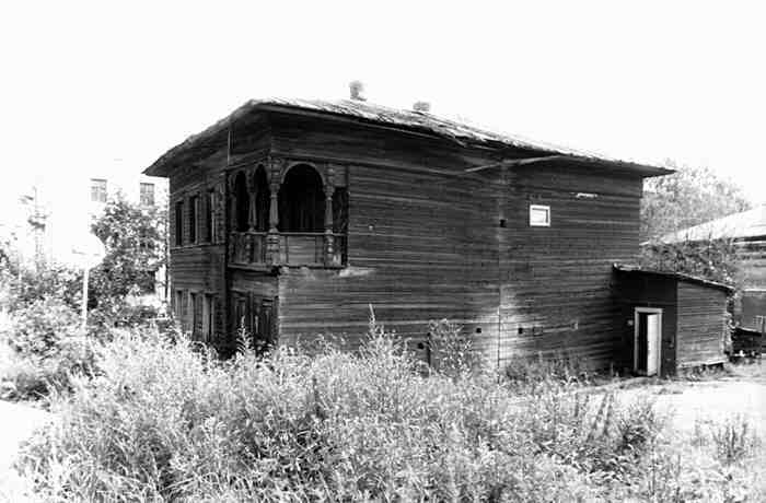 W. Brumfield's photo