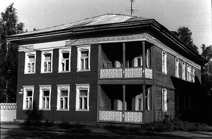 W. Brumfield's photo