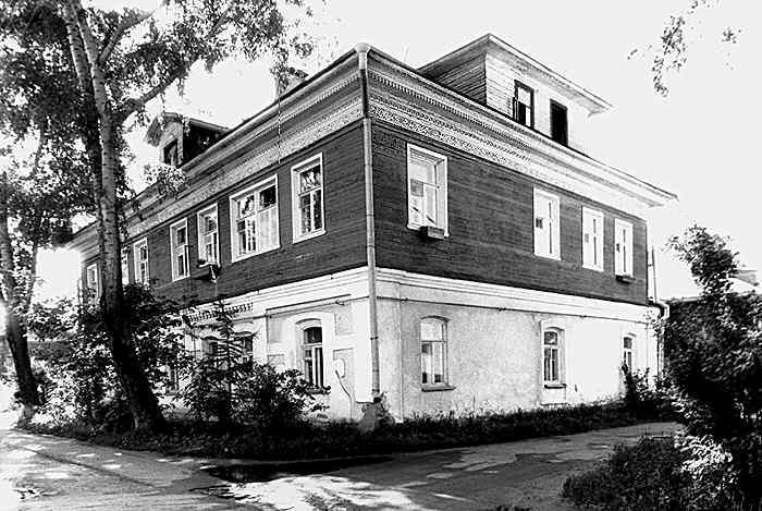 W. Brumfield's photo