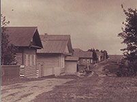 Памяти великого земляка : к 115-летию со дня рождения Георгия Дмитриевича Карпеченко : фотоальбом / [Н.В. Баландина и др.; отв. ред. и сост. Г.А. Веревкина; вступ. ст. М.А. Вишняковой]; Вельс. район. краевед. музей им. В.Ф. Кулакова, Науч.-образоват., культур. центр "Дом Карпеченко". - Вельск. - Москва : Вельский районный краеведческий музей : Три квадрата, 2014. - 86, [1] с. : ил., цв.ил.