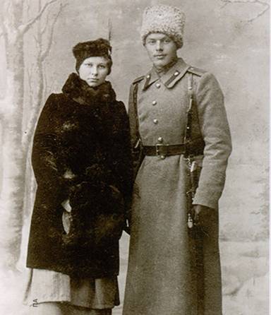 Александр Владимирович Сибирцев с сестрой