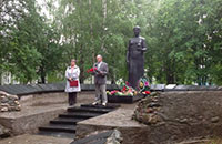 Мемориал на братском кладбище, с. Ошта.