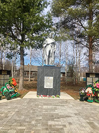 Памятник-монумент воинам-землякам, павшим на фронтах Великой Отечественной войны, д. Жерноково.