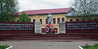 Памятник-монумент воинам, павшим на фронтах Великой Отечественной войны, г. Грязовец (фото №1).