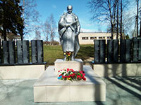 Памятник-монумент погибшим воинам-землякам, д. Сидорово