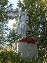 Памятник погибшим в Великую Отечественную войну, с. Слободка.