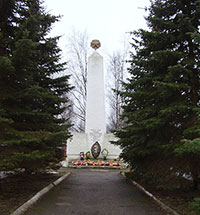 Обелиск  войнам-междуреченцам, погибшим в годы Великой Отечественной войны, с Шуйское.