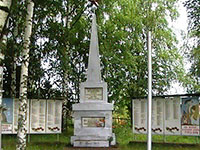 Памятник воинам-шебеньжанам, погибшим в годы Великой Отечественной войны, с. Шебеньгский Погост.