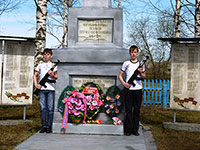 Памятник воинам-шебеньжанам, погибшим в годы Великой Отечественной войны, с. Шебеньгский Погост.