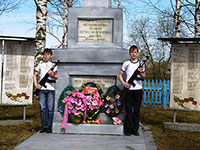 Памятник воинам-шебеньжанам, погибшим в годы Великой Отечественной войны, с. Шебеньгский Погост.