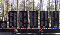 Памятные плиты с именами воинов – жителей Дубровского и Слудненского сельсоветов, погибших в годы Великой Отечественной войны
