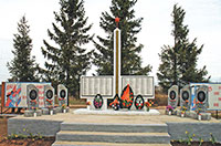 Памятник войнам, погибшим в годы Великой Отечественной войны, д. Морозовица.