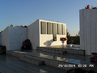 Памятник воинам-землякам, погибшим в годы Великой Отечественной войны, д. Урусовская.