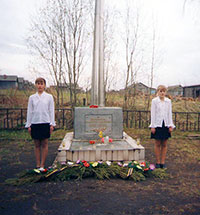 Памятник погибшим воинам, д. Гридино.