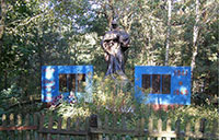 Братская могила, в которой похоронен А.А. Румянцев. Село Лопатни Черниговской области (Украина)