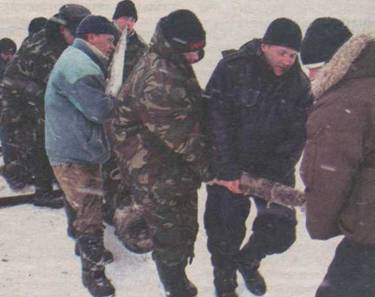 Все это подняли на лед в субботу