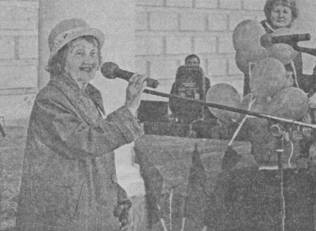 Почетная гостья – бывшая работница эвакогоспиталя Агния Кудрова