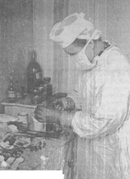 Старшая медсестра Нонна Флегонтовна Куюкина