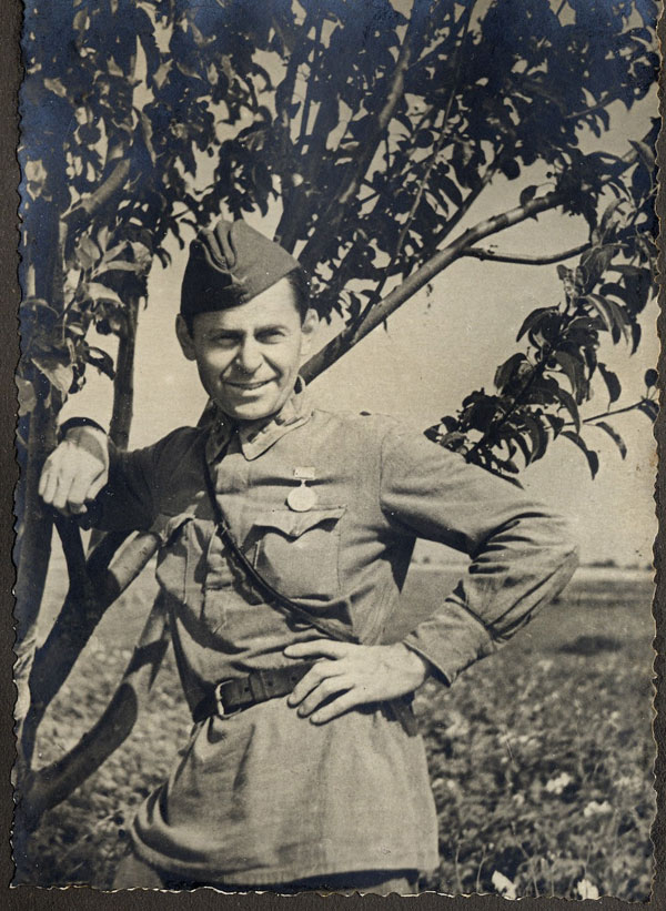 П.А. Сотников на фронте