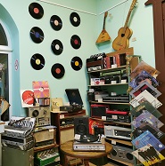 Выставка Музыкальный магазин
