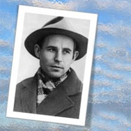 «Корабль моей жизни плывёт по морю любви и поэзии»