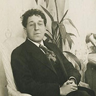 «Согреет всех мое бессмертье…»